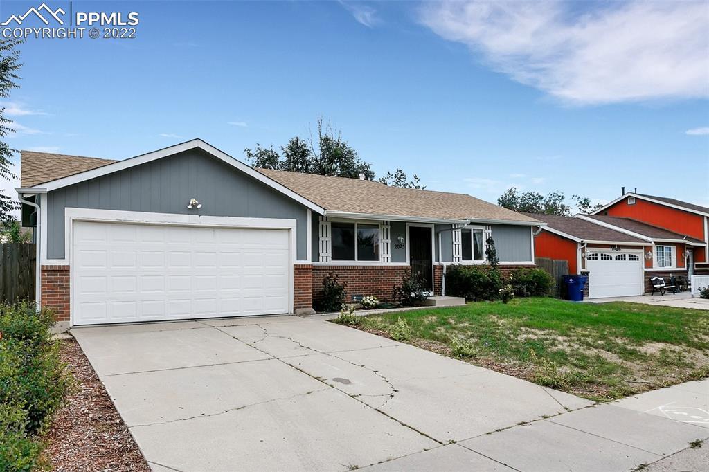 2025 Farnsworth Dr., Colorado Springs, CO 80916