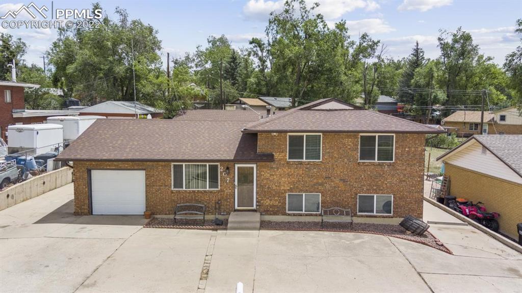 207 Cunningham Dr., Colorado Springs, CO 80911