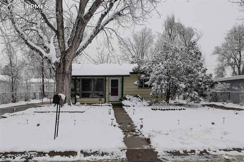 121 Hayes Dr., Colorado Springs, CO 80911