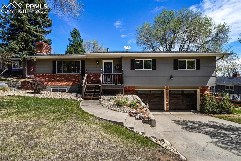 2404 Astron Dr., Colorado Springs, CO 80906