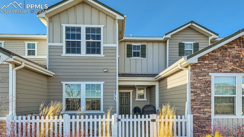 8736 Vista Azul Heights, Colorado Springs, CO 80924