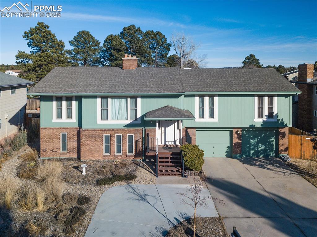 420 Allegheny Dr., Colorado Springs, CO 80919