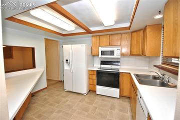 2802 Ridgeglen Pl., Colorado Springs, CO 80918