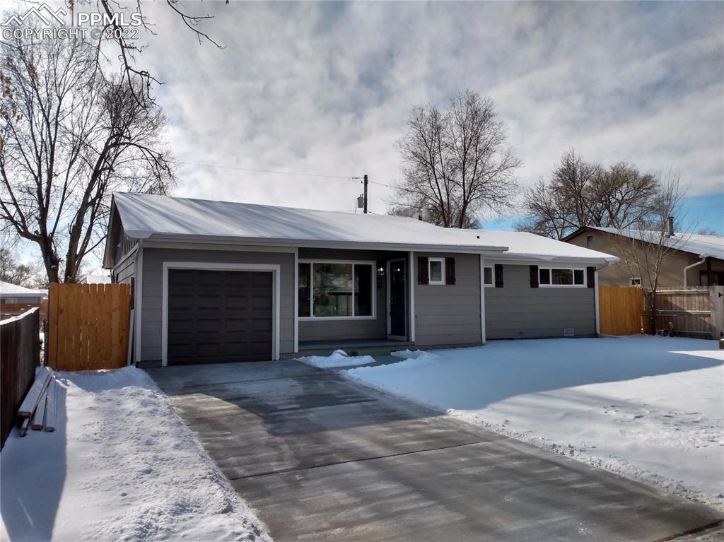 89 Everett Dr., Colorado Springs, CO 80911