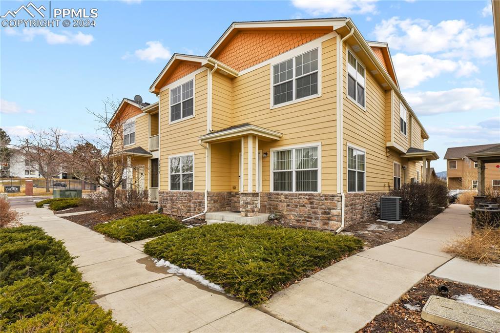 1675 Monterey Rd. #210, Colorado Springs, CO 80910
