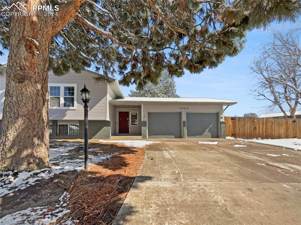 4909 Durasno Ln., Colorado Springs, CO 80911