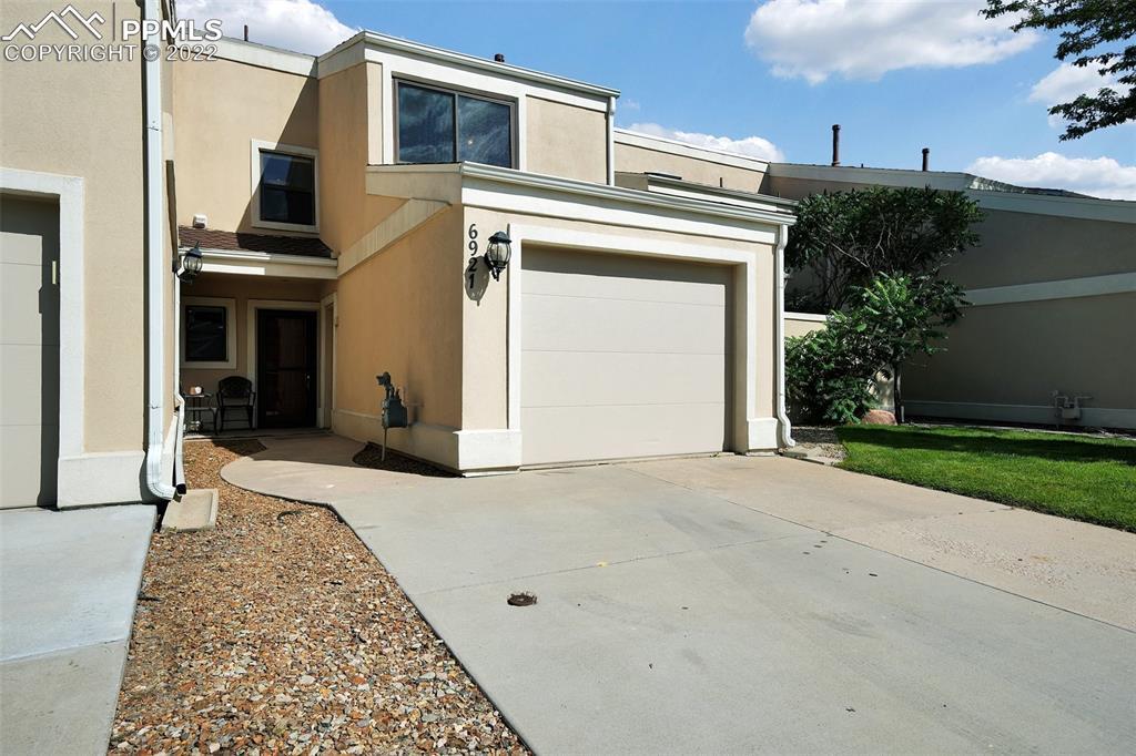 6921 Gayle Lyn Ln., Colorado Springs, CO 80919