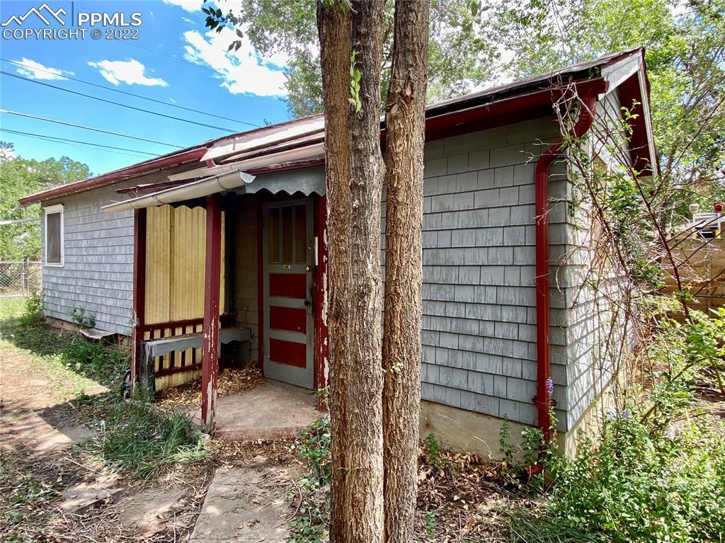 2020 W Pikes Peak Ave., Colorado Springs, CO 80904