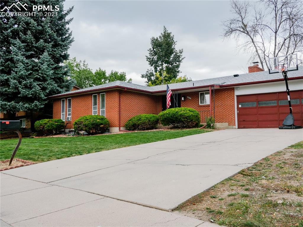 4422 Ranch Cir., Colorado Springs, CO 80918