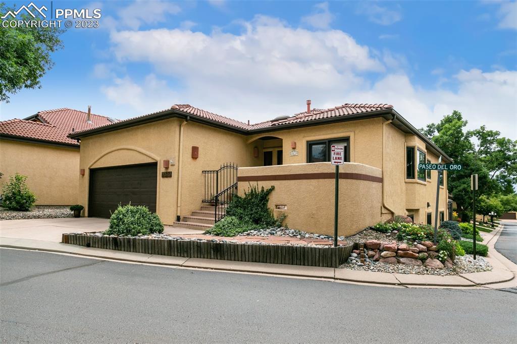 2070 Paseo Del Oro, Colorado Springs, CO 80904