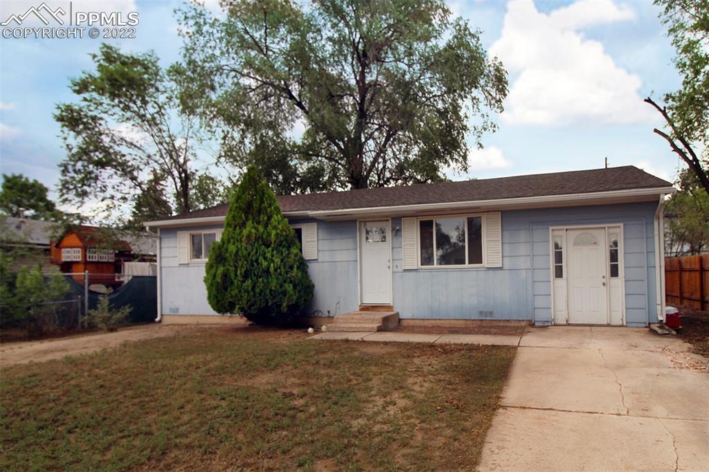 2050 Del Mar Dr., Colorado Springs, CO 80910