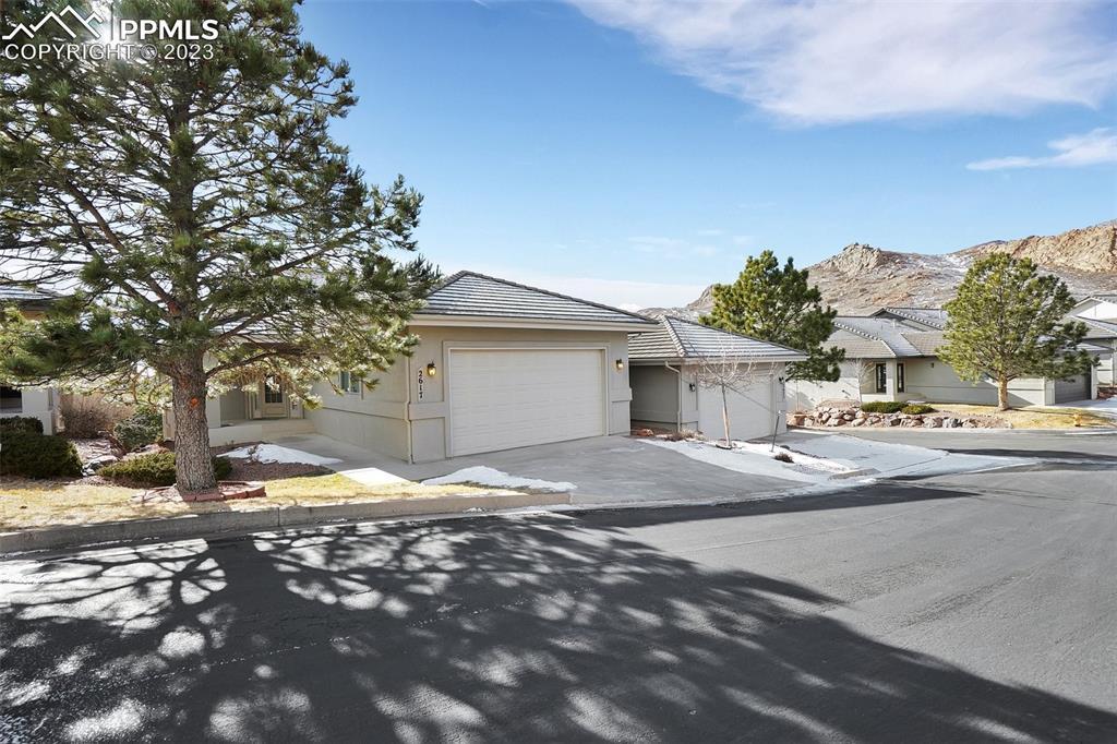 2617 Twin Harbor Heights, Colorado Springs, CO 80919