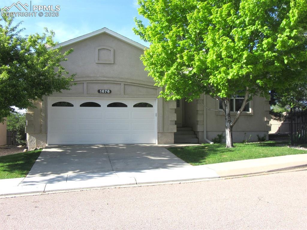 1676 Pinon Glen Cir., Colorado Springs, CO 80919