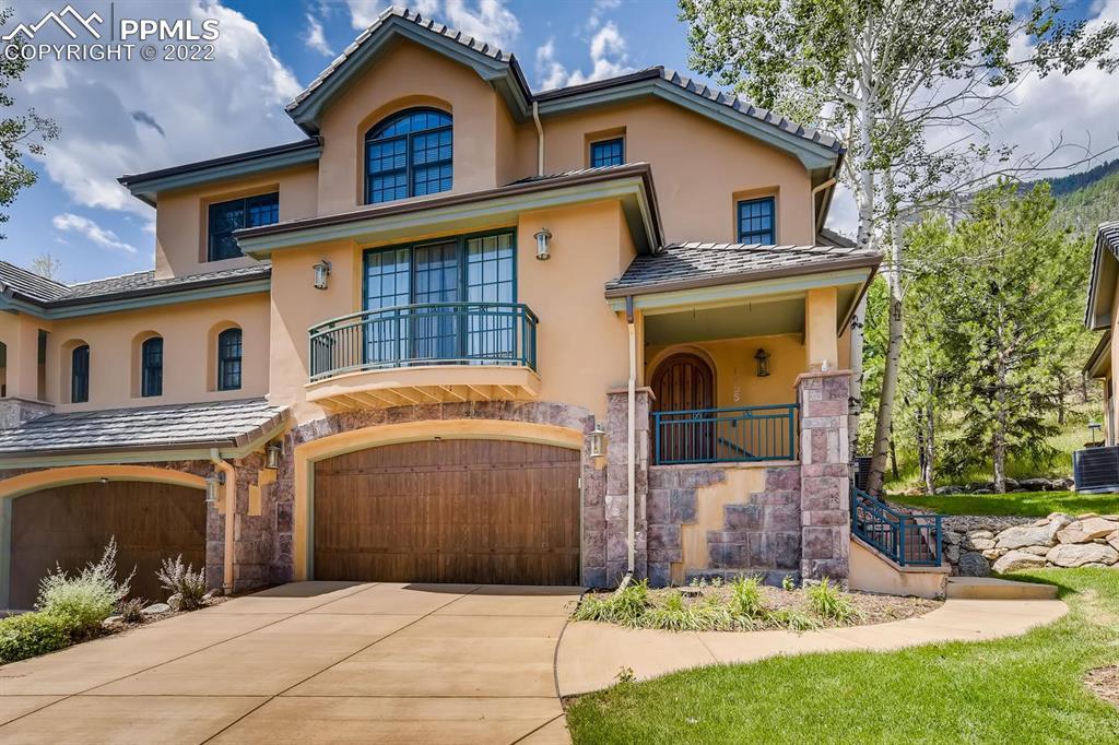 1255 Log Hollow Point, Colorado Springs, CO 80906