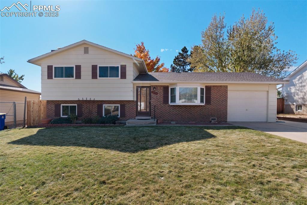 4659 Ridgeglen Rd., Colorado Springs, CO 80918