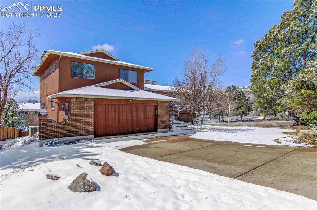 6990 Winter Hawk Cir., Colorado Springs, CO 80919