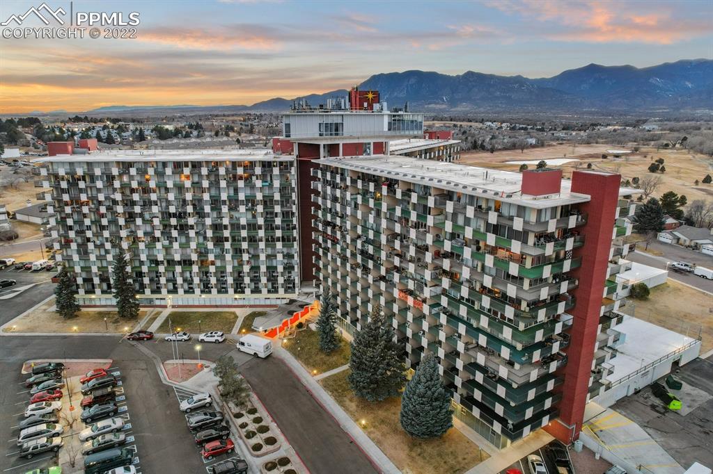 411 Lakewood Cir. #B1209, Colorado Springs, CO 80910