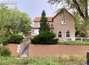 704 Cooper Ave., Colorado Springs, CO 80905