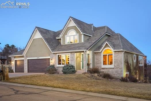 2075 Oak Hills Dr., Colorado Springs, CO 80919