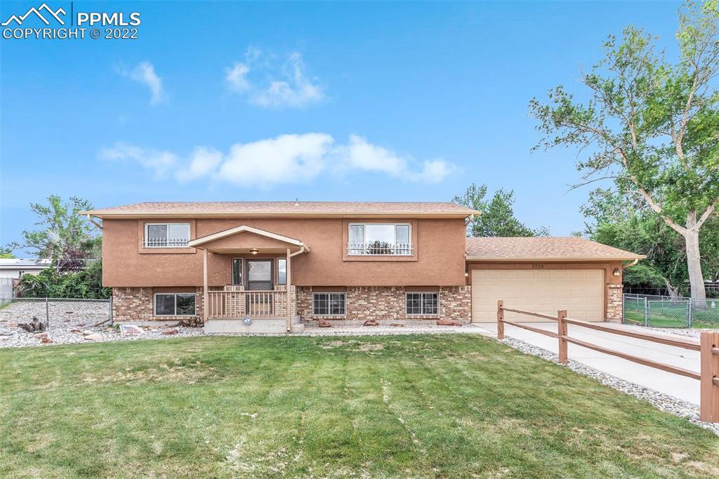 3226 Westwood Blvd., Colorado Springs, CO 80918