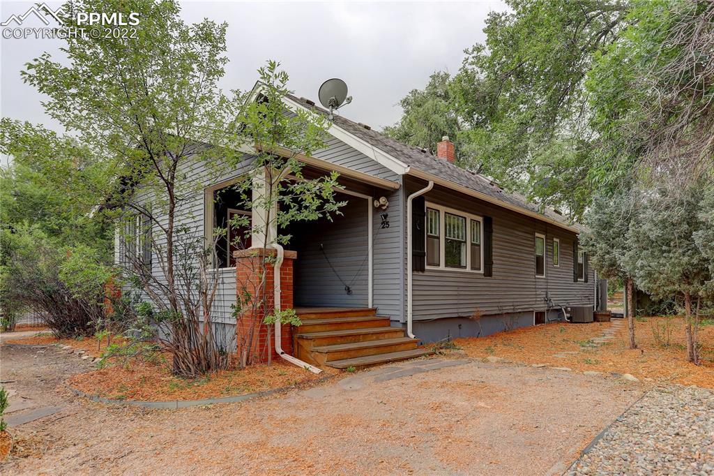 25 E Cheyenne Rd., Colorado Springs, CO 80906