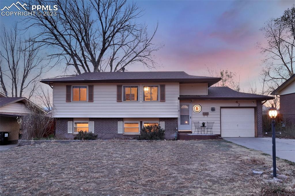 42 Landoe Ln., Colorado Springs, CO 80911