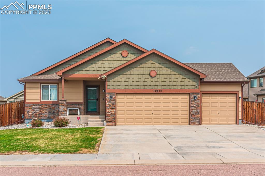 10615 Abrams Dr., Colorado Springs, CO 80925