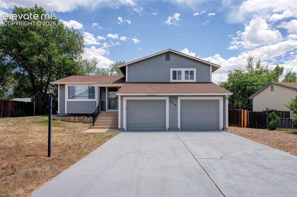 4219 Sandberg Dr., Colorado Springs, CO 80911