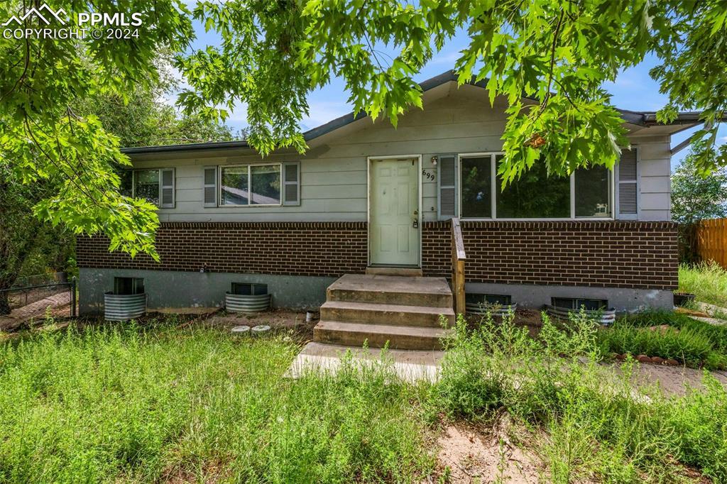 699 Bridger Dr., Colorado Springs, CO 80909