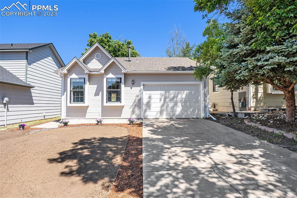 6550 Lonsdale Dr., Colorado Springs, CO 80915