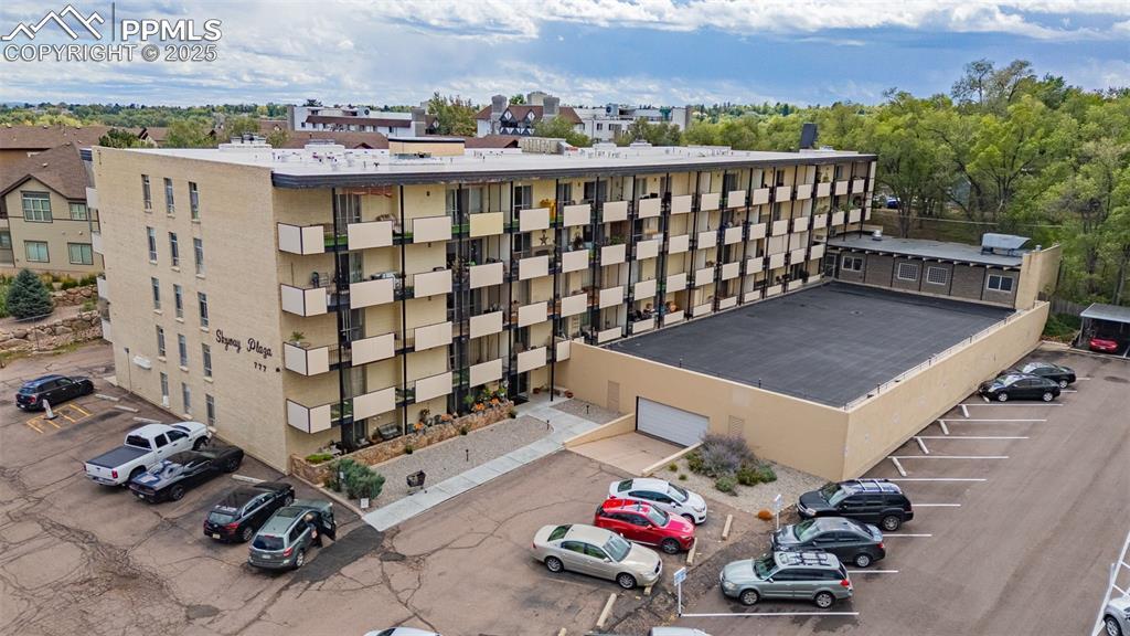 777 Saturn Dr. #301, Colorado Springs, CO 80905