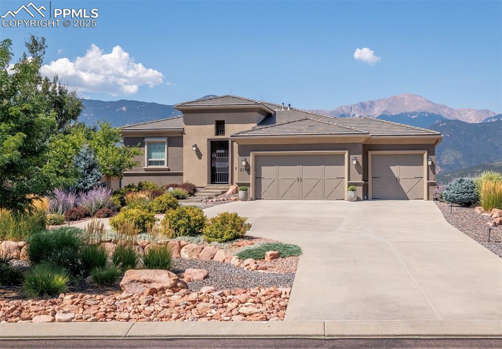 2746 Cathedral Rock View, Colorado Springs, CO 80904