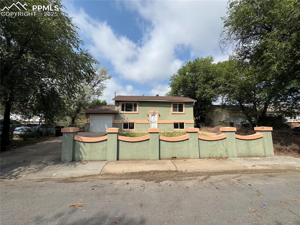 1116 Cambridge Ave., Colorado Springs, CO 80906