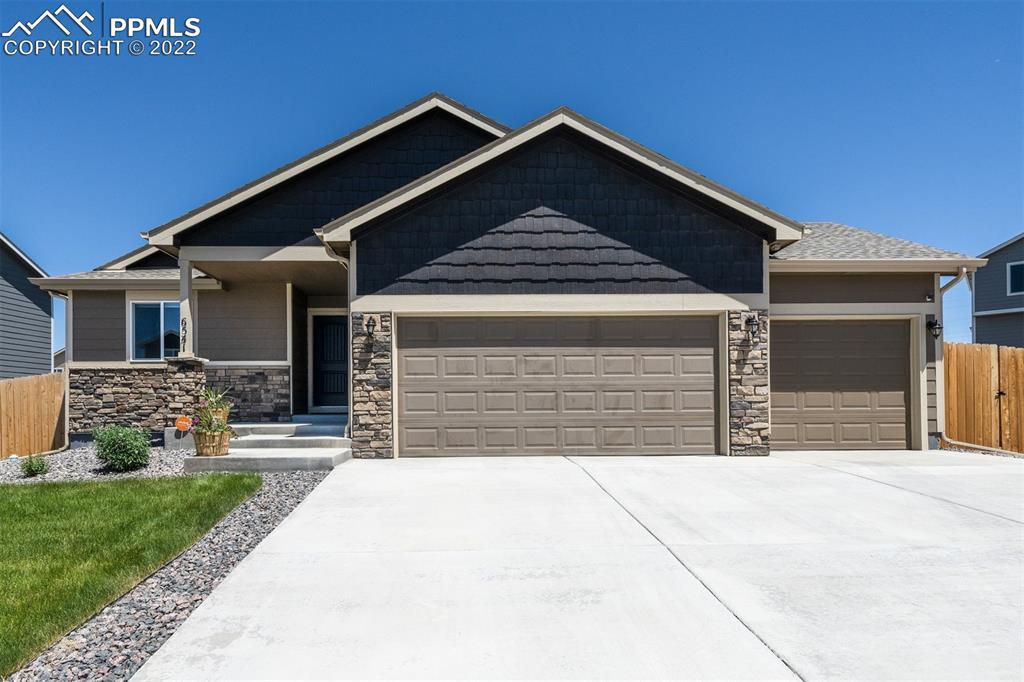 6541 Vedder Dr., Colorado Springs, CO 80925