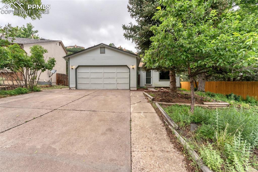 2238 Silent Rain Dr., Colorado Springs, CO 80919