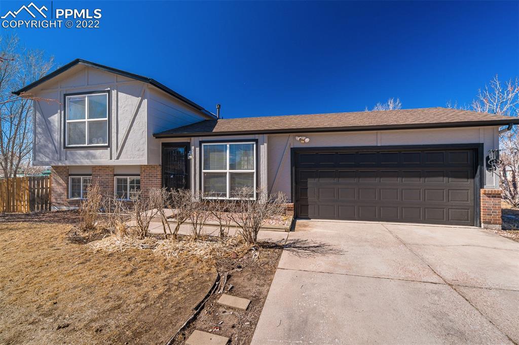 950 W Nolte Dr., Colorado Springs, CO 80916