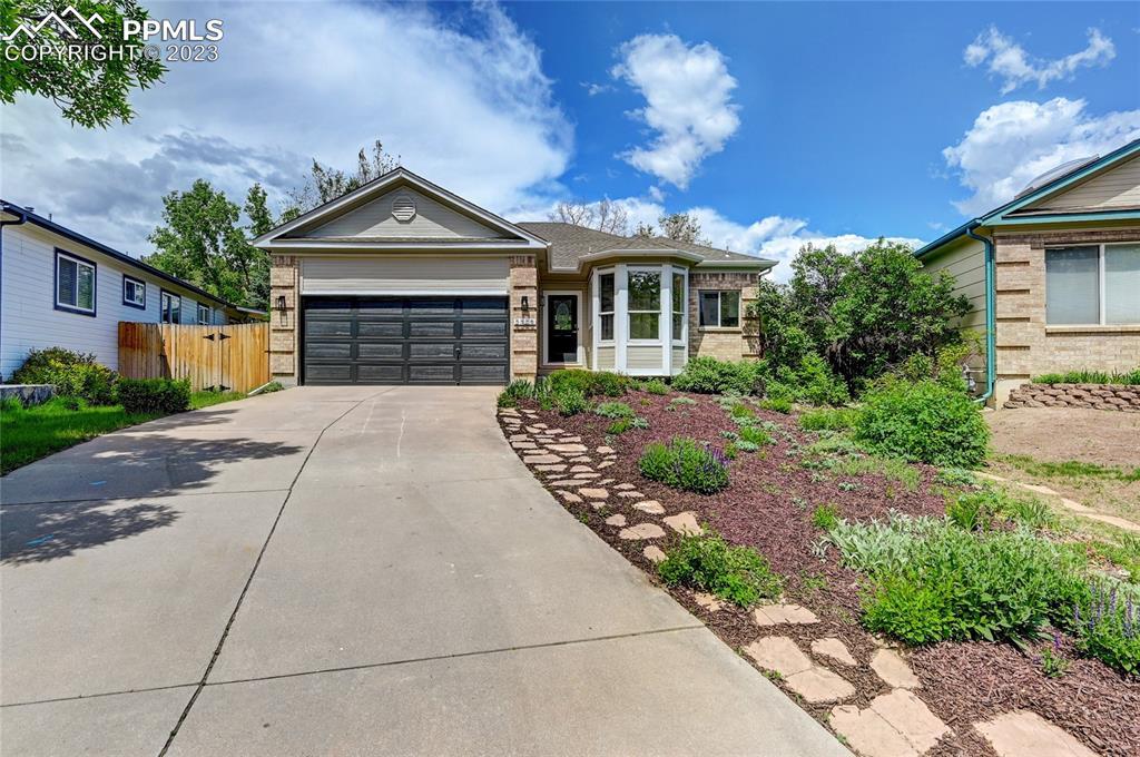 2325 Troy Ct., Colorado Springs, CO 80918
