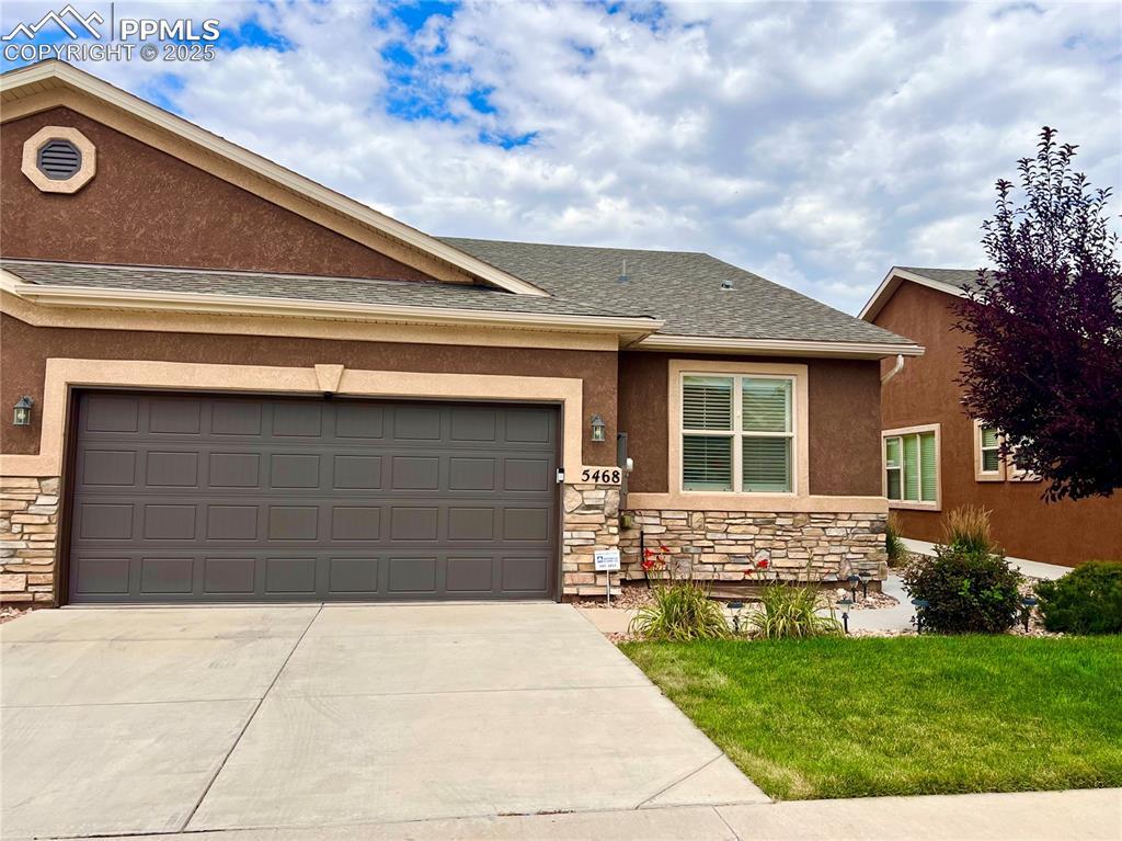 5468 Oak Spring Heights, Colorado Springs, CO 80923