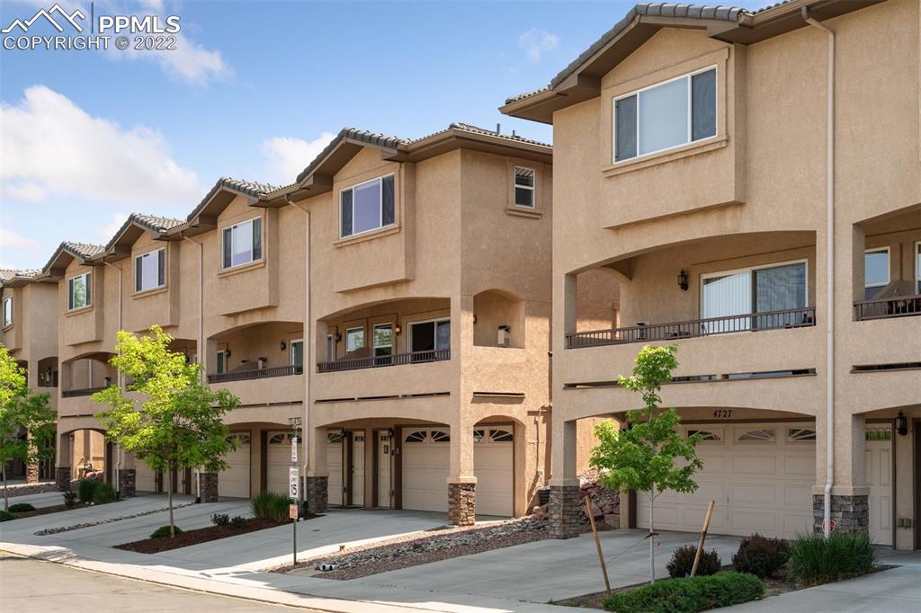 4735 Iron Horse Villas Point, Colorado Springs, CO 80917