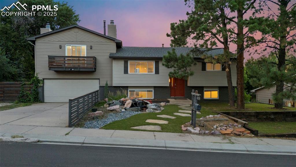 6320 Lemonwood Dr., Colorado Springs, CO 80918