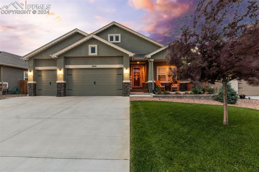 7545 Peachleaf Dr., Colorado Springs, CO 80925