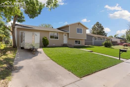 2515 Barkman Dr., Colorado Springs, CO 80916