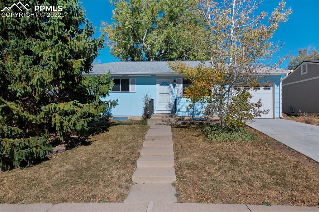 4002 Shelley Ave., Colorado Springs, CO 80910