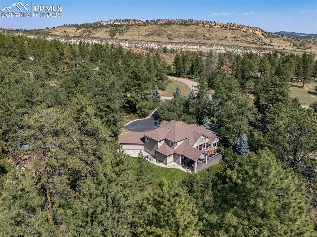 4002 Kalamath Dr., Larkspur, CO 80118