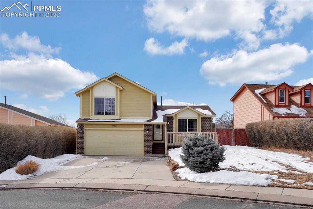 7124 White Buffalo Rd., Colorado Springs, CO 80919