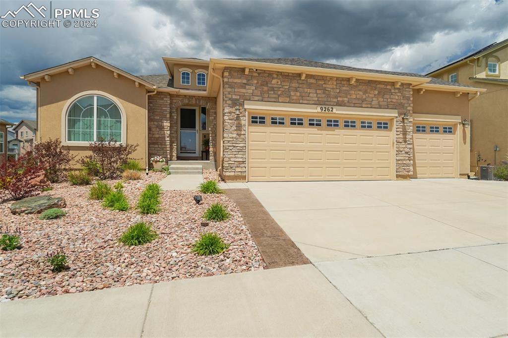9262 Sunstone Dr., Colorado Springs, CO 80924