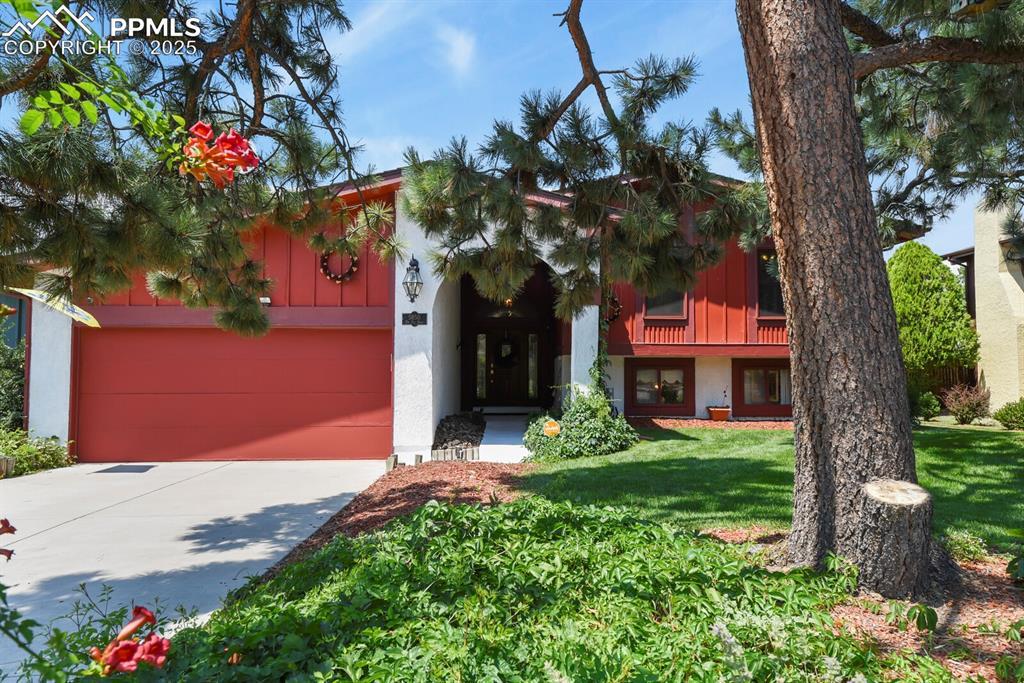 5850 Del Paz Dr., Colorado Springs, CO 80918