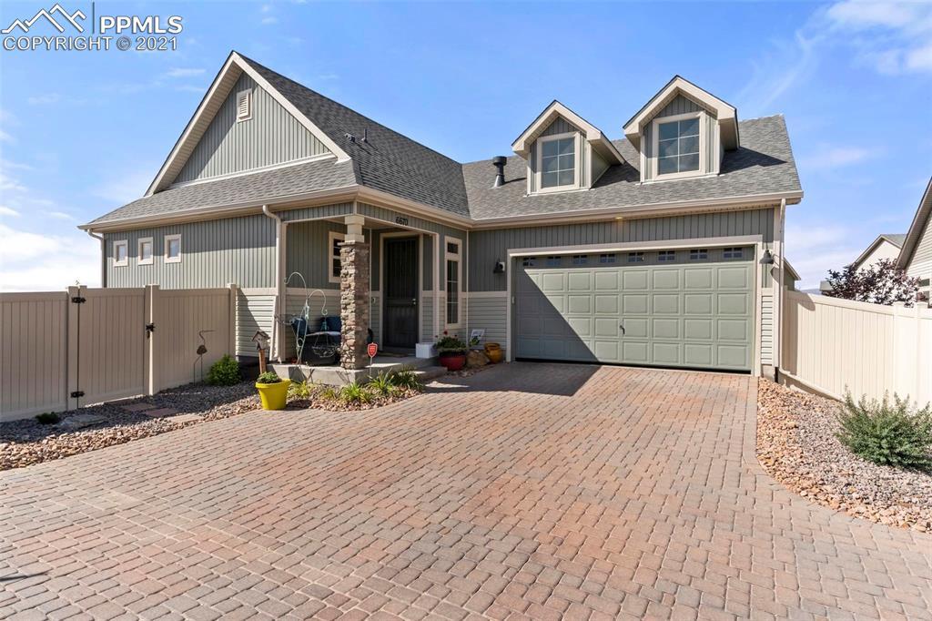 6670 Golden Briar Ln., Colorado Springs, CO 80927