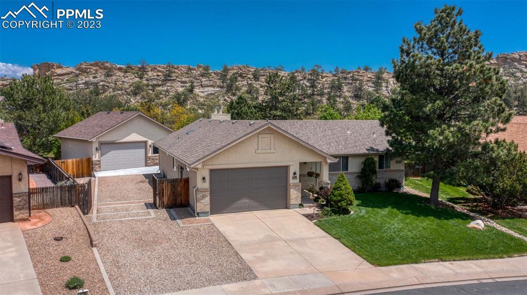 1735 Manning Way, Colorado Springs, CO 80919