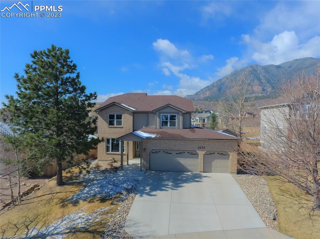 757 Capeglen Rd., Colorado Springs, CO 80906